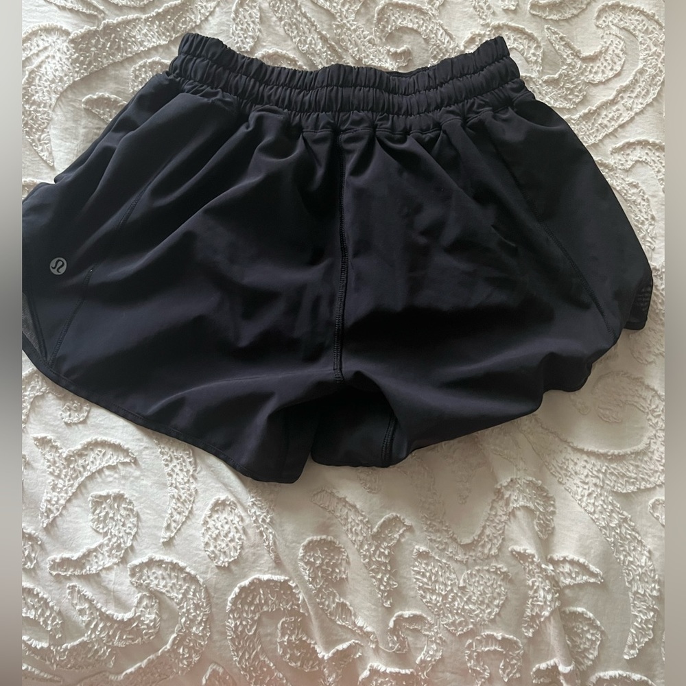 Lululemon Hotty Hot High-Rise Lined Short 4”